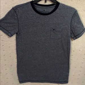 Men’s American Eagle navy blue t shirt size xs